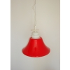 Retro lampa wisząca z czerwonym kloszem i białymi detalami